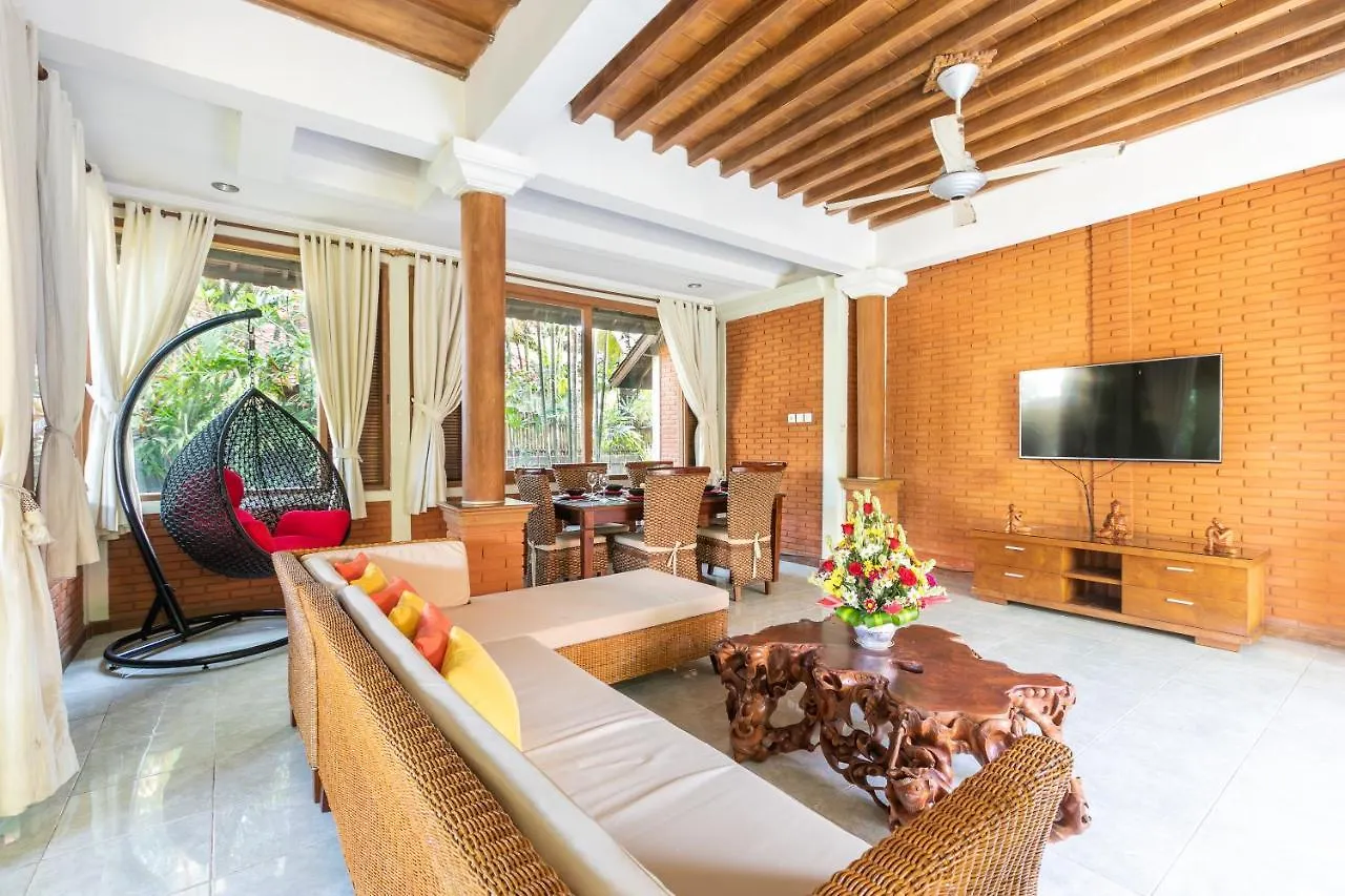 Listien Villa N3 Seminyak  Indonesia