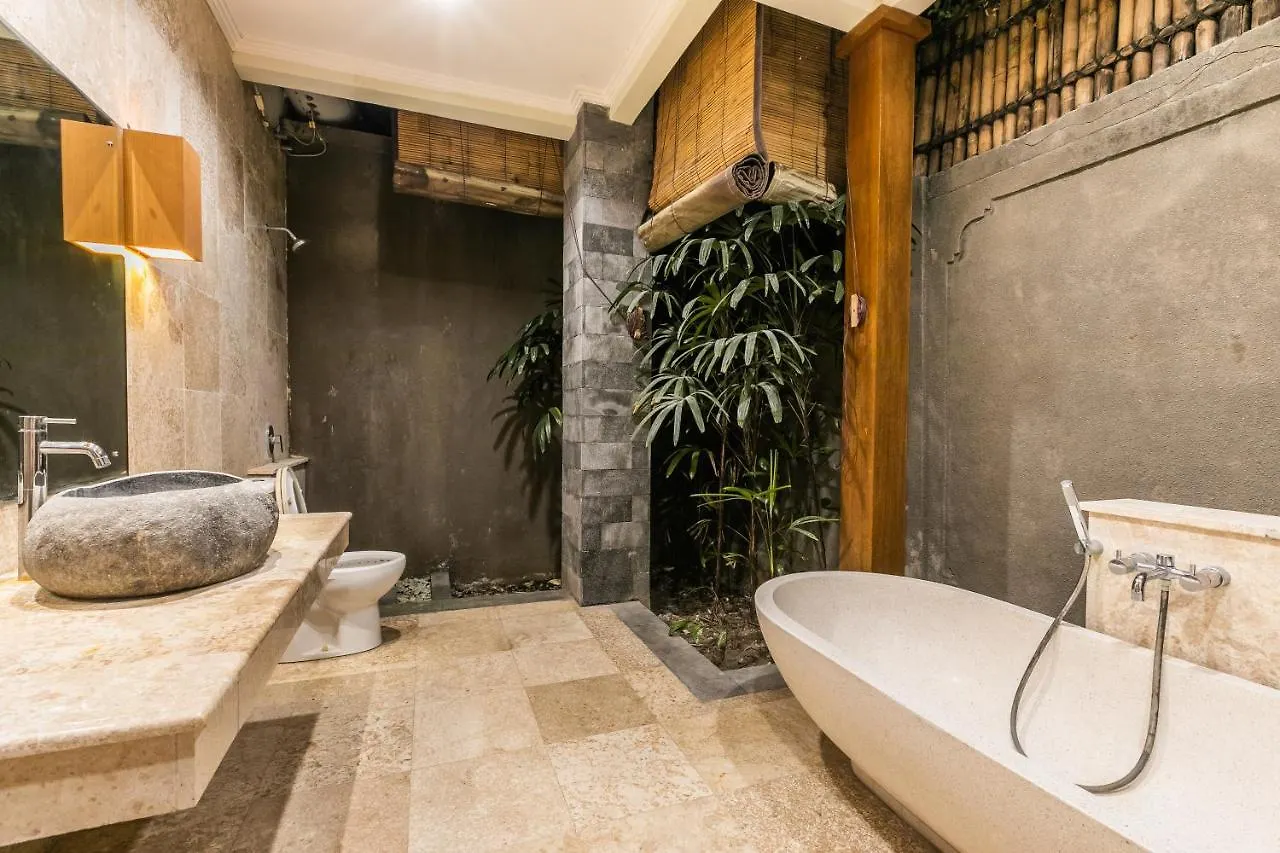Listien Villa N3 Seminyak